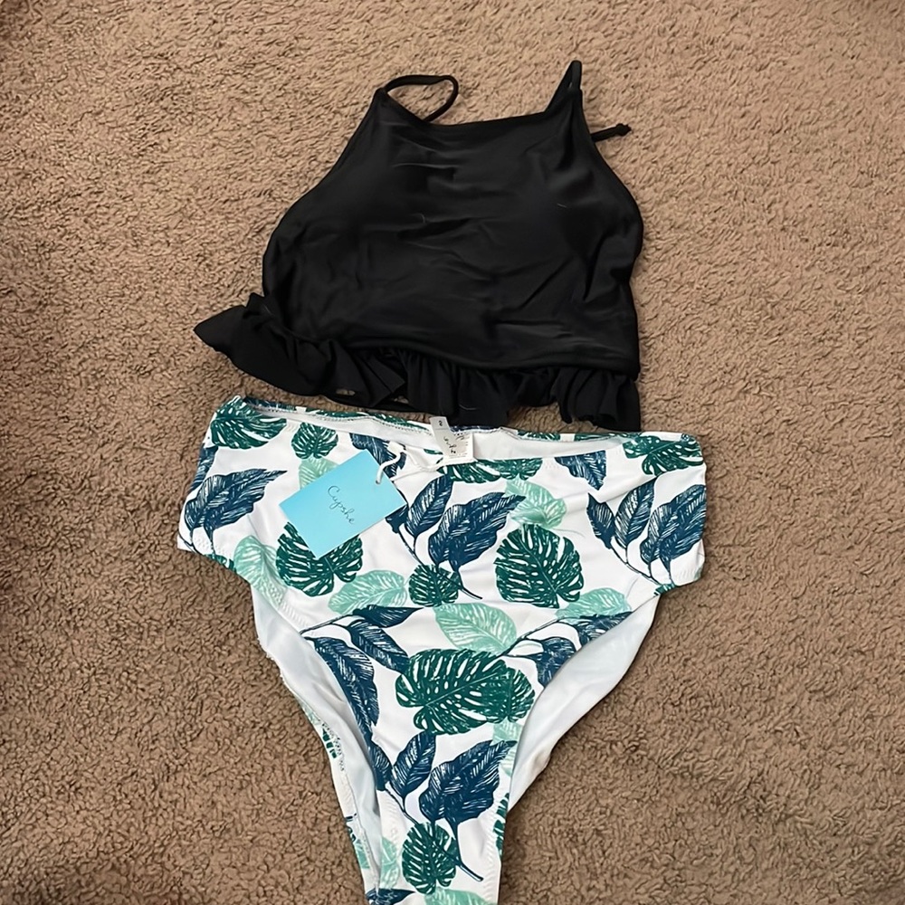 NWT Cupshe Bikini (Hugh wasted bottoms) size small